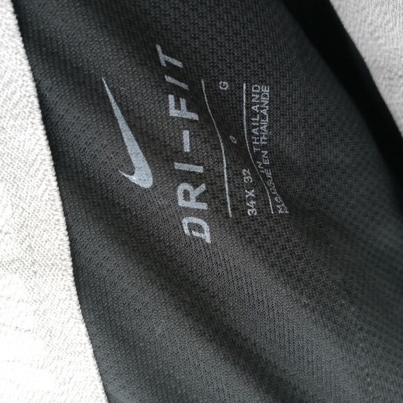 Nike Dri-FIT golf pants size 34×32 - Picture 6 of 6